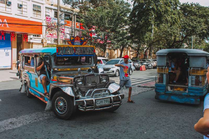 Jeepney tại Manila